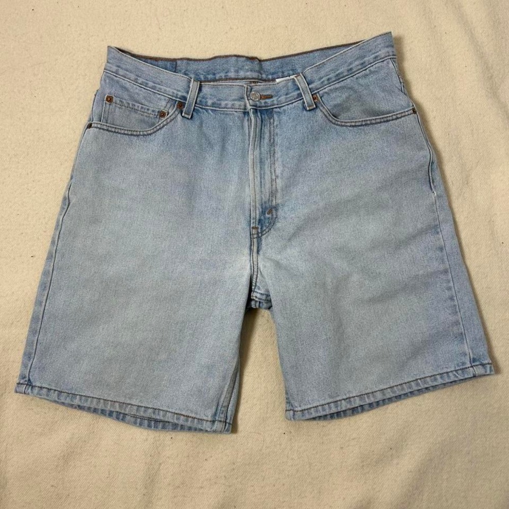 Vintage Levis Men's 550 Relaxed Fit‎ Shorts Blue Light Wash Tag 36